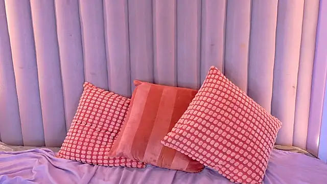 Chat XXX en directo de FoxyMoon__