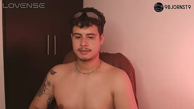 Chat XXX en directo de BjornSteel