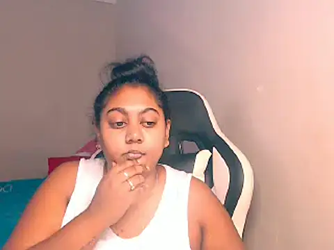 Indian_Ruby99 – Naživo XXX chat