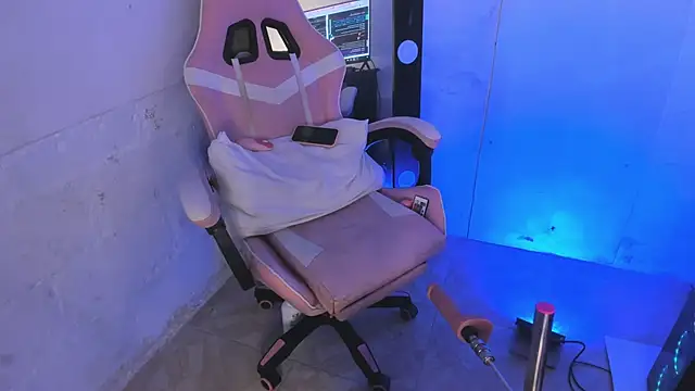 victoriia_hall live XXX chat