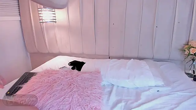 avy_st 라이브 XXX 채팅