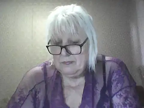 Alexia64231 Adlı Modelin Web Kamerası Şovu