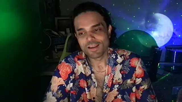 Chat +18 de KungFuPanda001 ao vivo