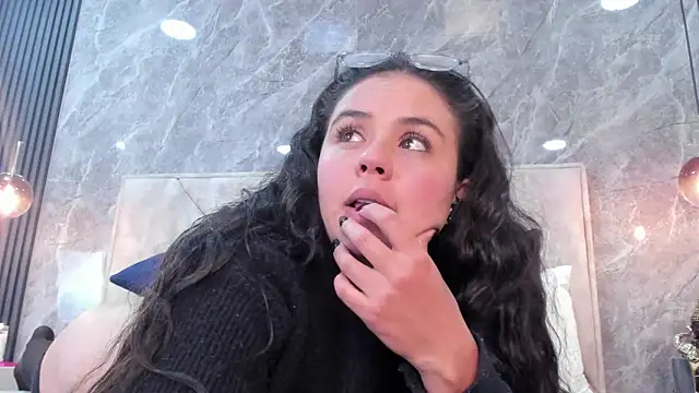 ArielleWilde Chat XXX in diretta