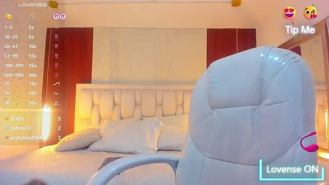 Онлайн чат XXX Anita23__