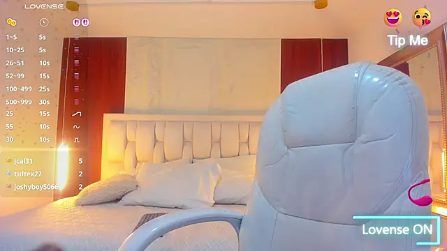 Онлайн чат XXX Anita23__