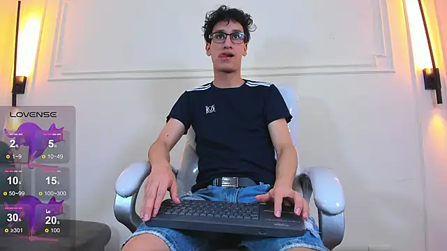 Cum_hunters Adlı Modelin Canlı XXX Sohbeti