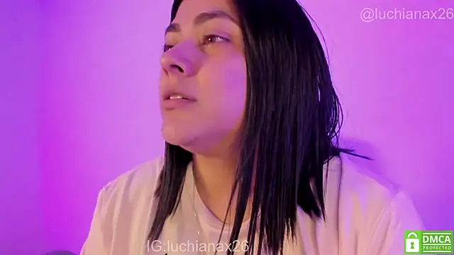 lucy26_: онлайн-секс-чат