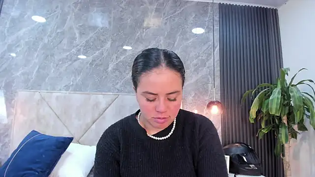 ArielleWilde élő XXX-chatje