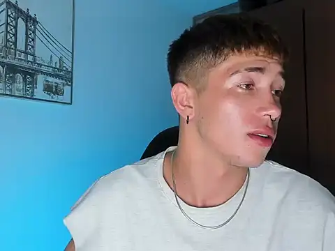 noahsaint Webcam-Show