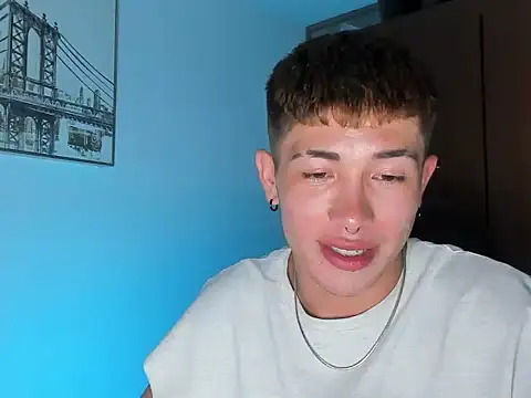 noahsaint – webcam-show