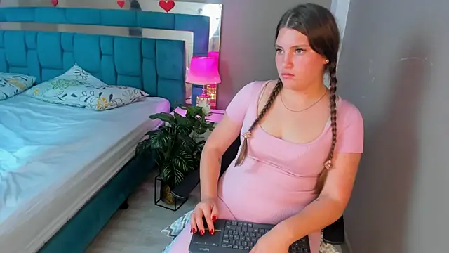 XXX chat uživo modela LiiaVelvet