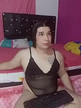 Kaissydoll 即時 XXX 聊天