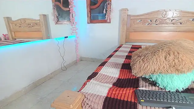 bratz_glloe's Live XXX Chat