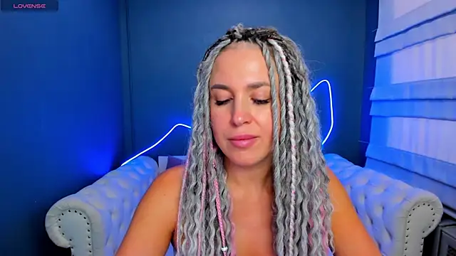 rock_n_roxy Chat XXX in diretta