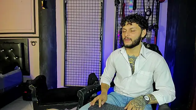 Twisted_Fantasy 라이브 XXX 채팅