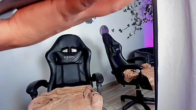 Chat XXX ao vivo de Esmeralda_carrascal