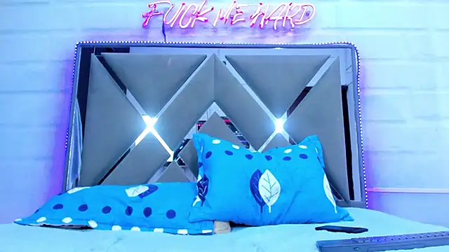 Webkamerová show TommyBisex