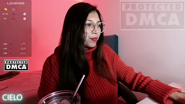 Cieloww's Live XXX Chat