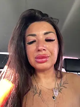 RuslanaXX's Live XXX Chat