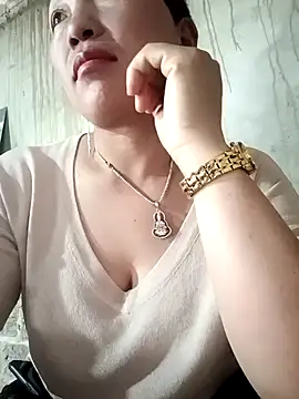 baby_112233 Show Webcam