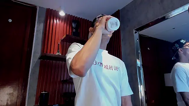 ban_sonder webkamerás műsora