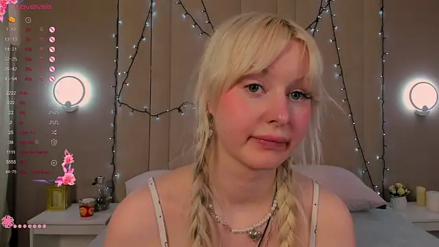 AdeleSilvy Chat XXX live