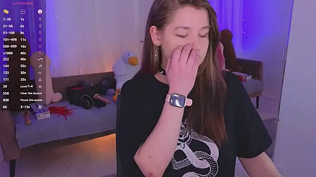 Mira_Falls' Live XXX Chat