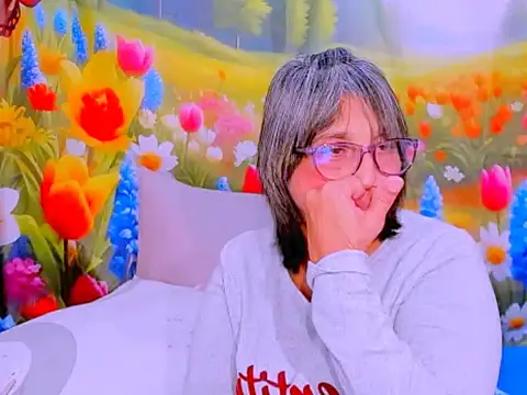 indianroxy: απευθείας συνομιλία ΧΧΧ