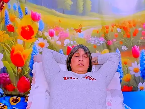 indianroxy 现场XXX聊天