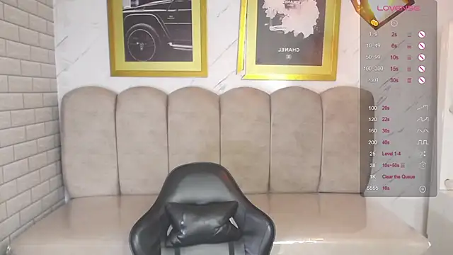 Živý XXX chat _Charlotte_v