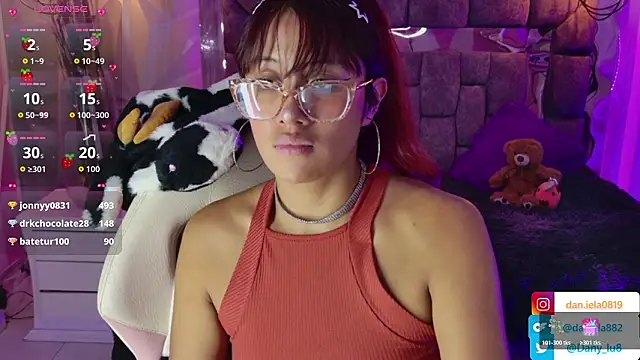 leyla_collinss' Live XXX Chat