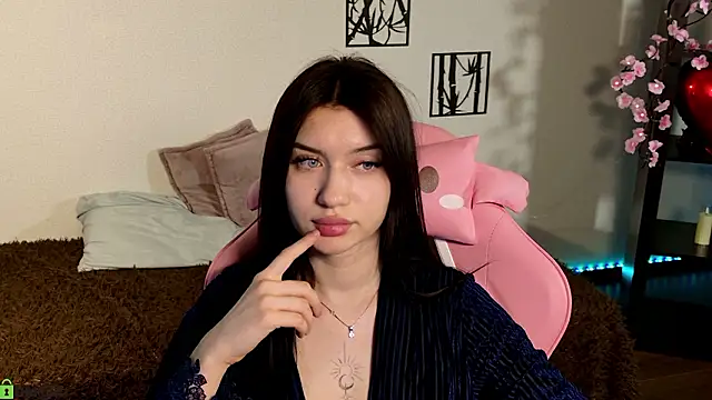 Sugar_Kitten12 élő XXX-chatje