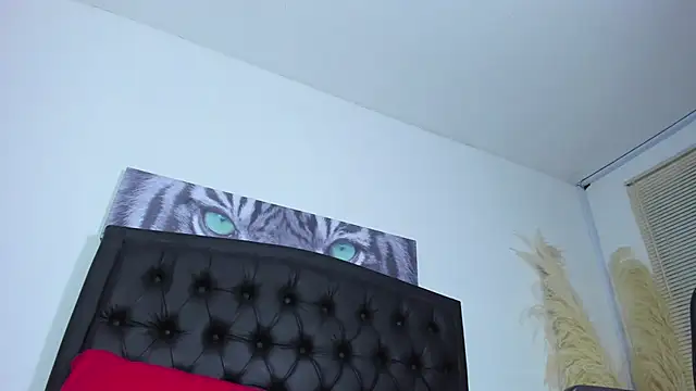 Scarlet_Hiit Chat XXX live