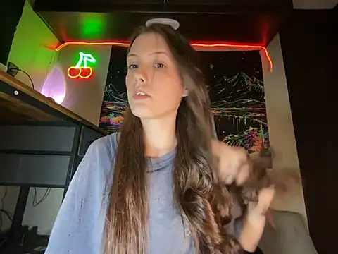 Thedeepwebcutie live XXX chat