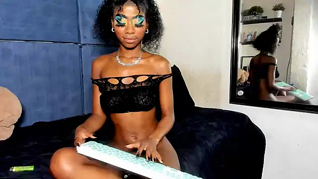 Ebonydollxx live XXX chat