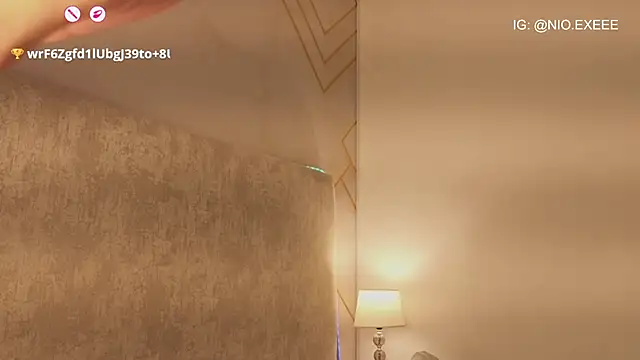 Nioki_ webkamerás műsora