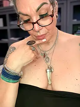 dieseldame1313 Live XXX-Chat