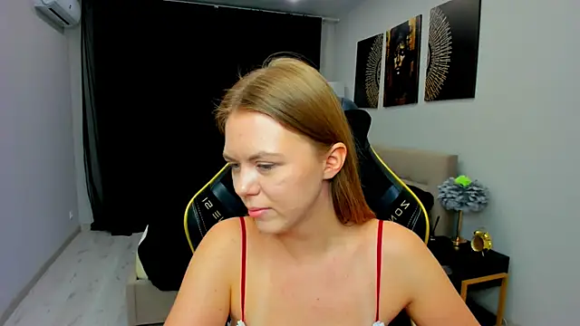 Strawberryen Live XXX chat