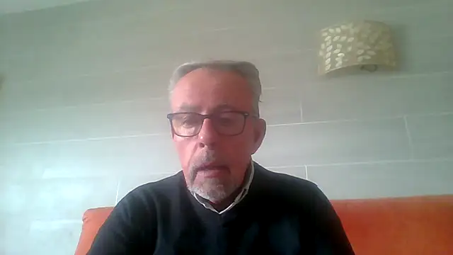 Pokazy przed kamerką – tuggy59