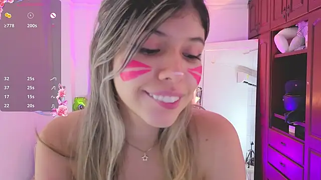 XXX chat uživo modela NATAASHA___