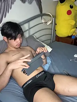 Asiantwunk 现场XXX聊天