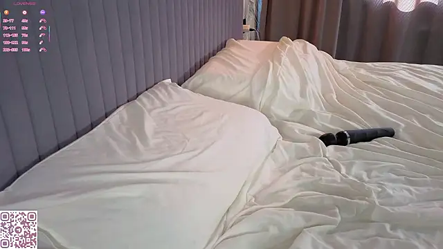 Chat XXX ao vivo de ElvinaRose