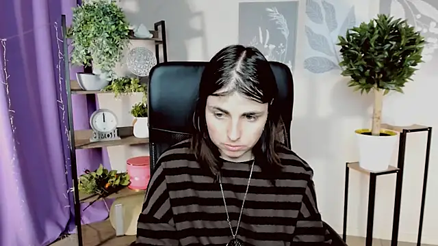 Chat XXX ao vivo de MartaEdams