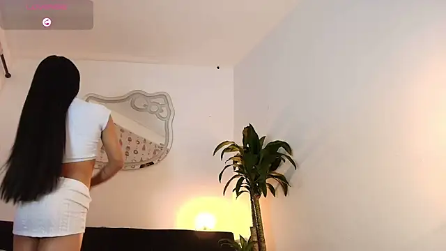 lucianaglow_'s Live XXX Chat