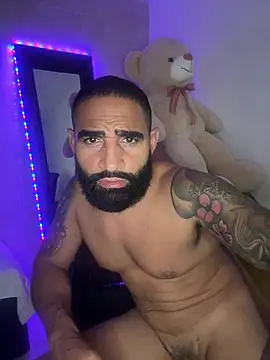 Lucius40 – Live XXX-chat