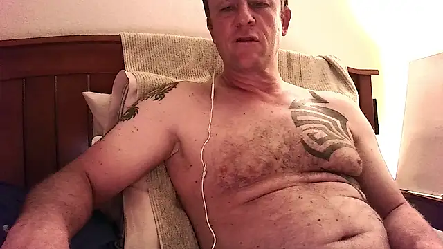 Yournaughty webkamerás műsora