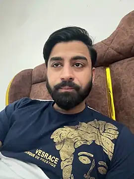 Royalboy_03 Webcam show