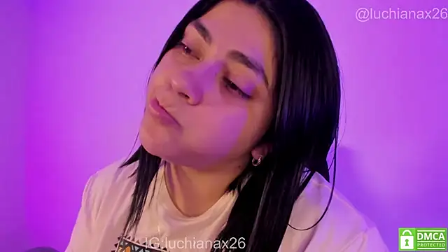 lucy26_n Live XXX chat