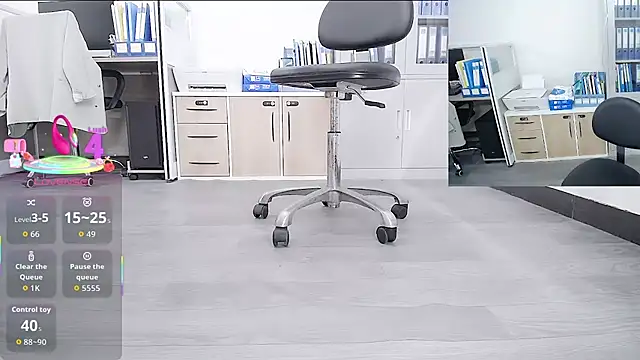 Saffron_10 Chat XXX in diretta